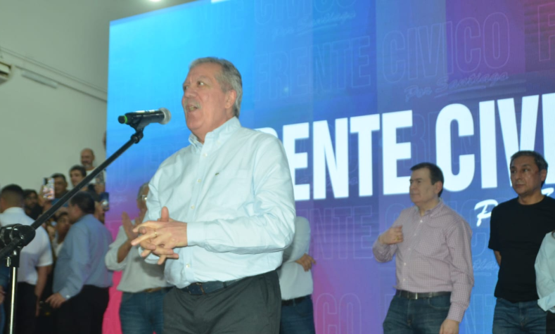 Elías Suárez felicitó a Mario Benavente tras su elección como intendente de la Capital Elías Suárez felicitó a Mario Benavente tras su elección como intendente de la Capital