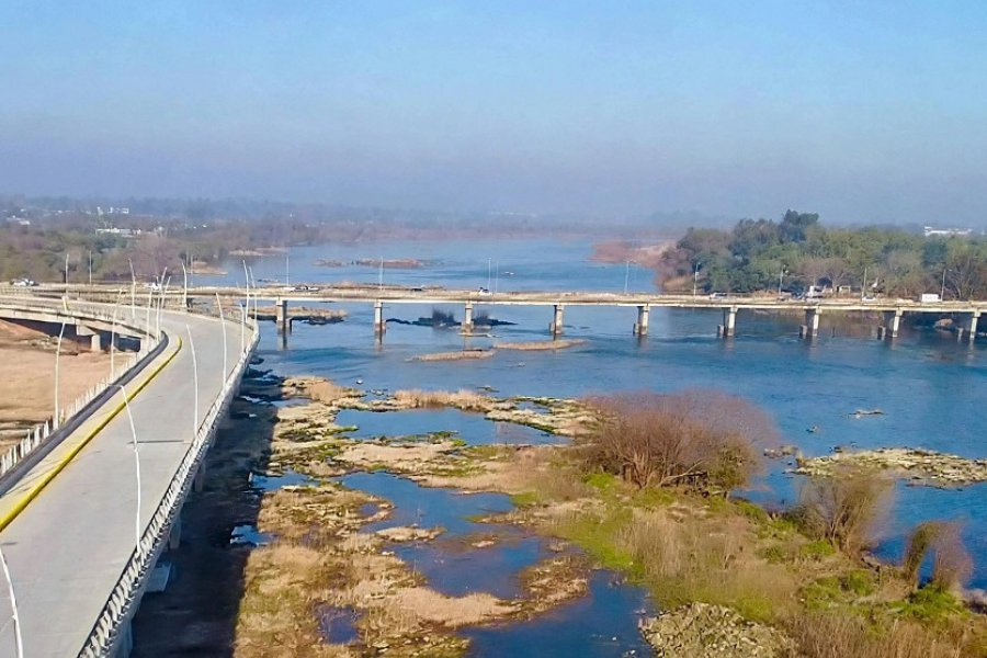 Lanzan una campaña de firmas para restituir la doble mano en el puente sobre el río Dulce en Las Termas