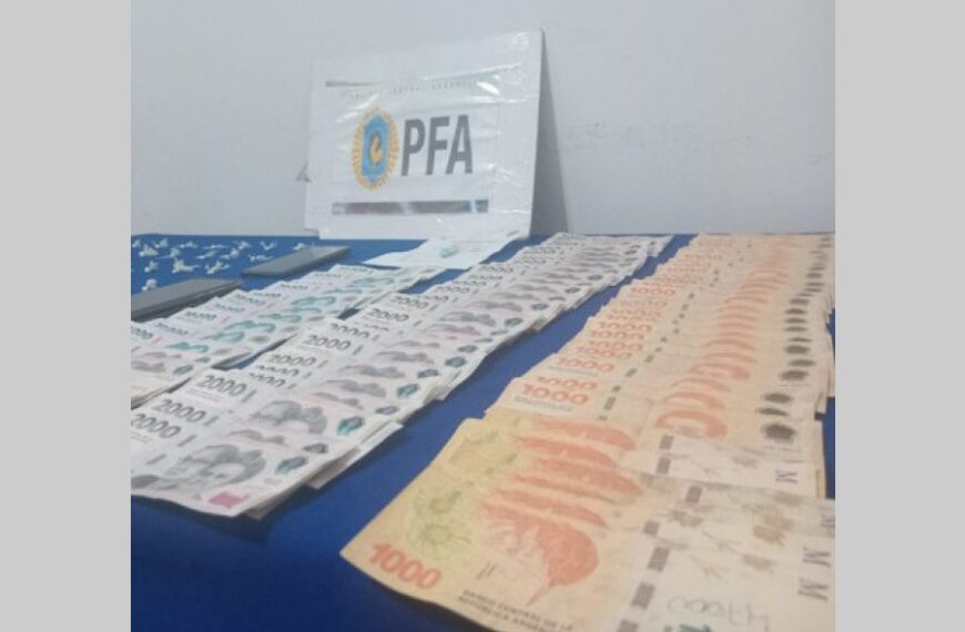 Detuvieron a alias «Cheto» con cocaína y $500.000 en el barrio Villa Griselda