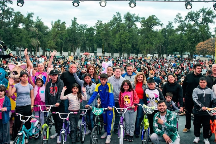 El Parque Aguirre celebró el Día de la Niñez con actividades recreativas y espectáculos para toda la familia El Parque Aguirre celebró el Día de la Niñez con actividades recreativas y espectáculos para toda la familia