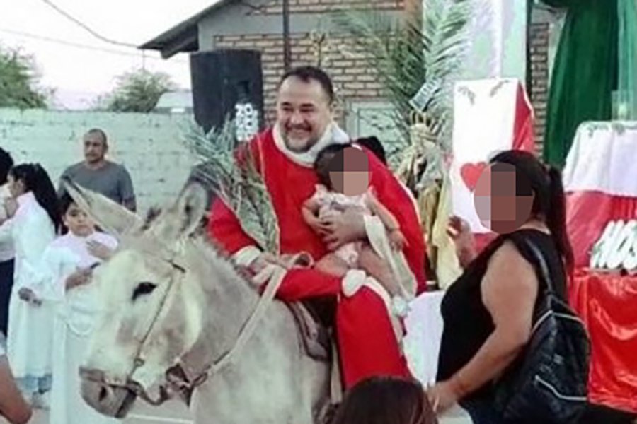 Un sacerdote fue detenido tras chocar a dos jóvenes en Sumampa y darse a la fuga