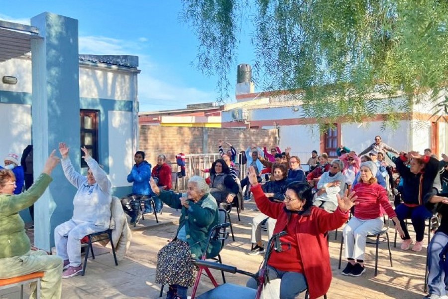 Pampa de los Guanacos afianza las clases de Gimnasia de Rehabilitación para adultos mayores Pampa de los Guanacos afianza las clases de Gimnasia de Rehabilitación para adultos mayores
