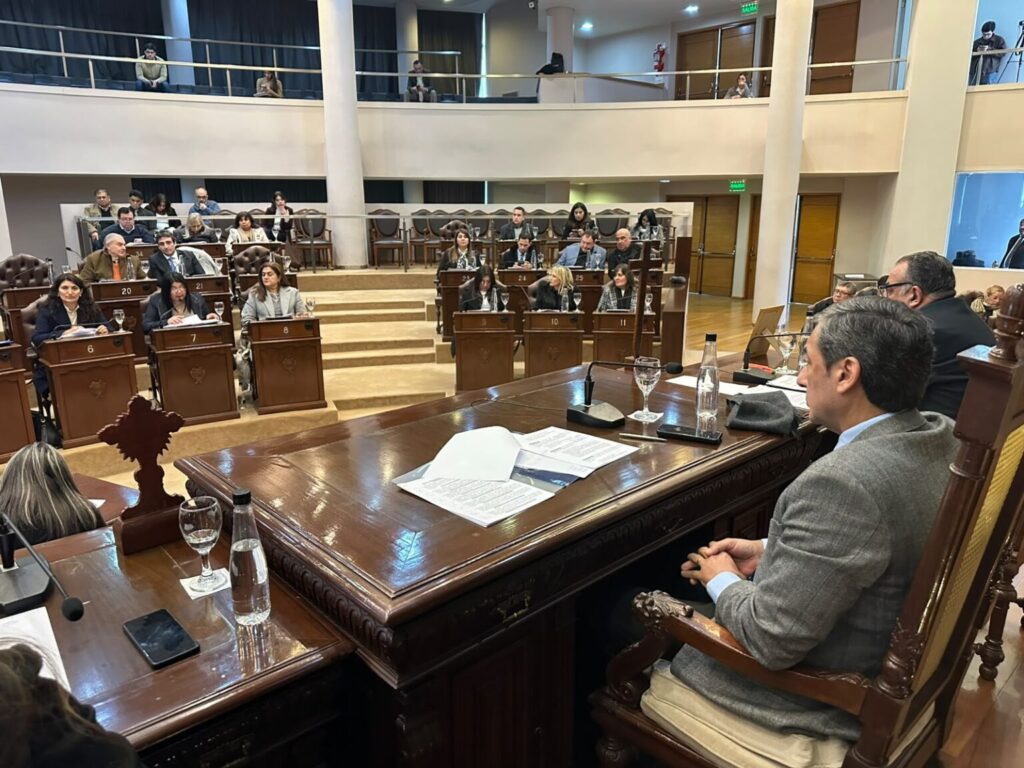 La Legislatura provincial destaca el contundente triunfo del Frente Cívico en las elecciones municipales La Legislatura provincial destaca el contundente triunfo del Frente Cívico en las elecciones municipales