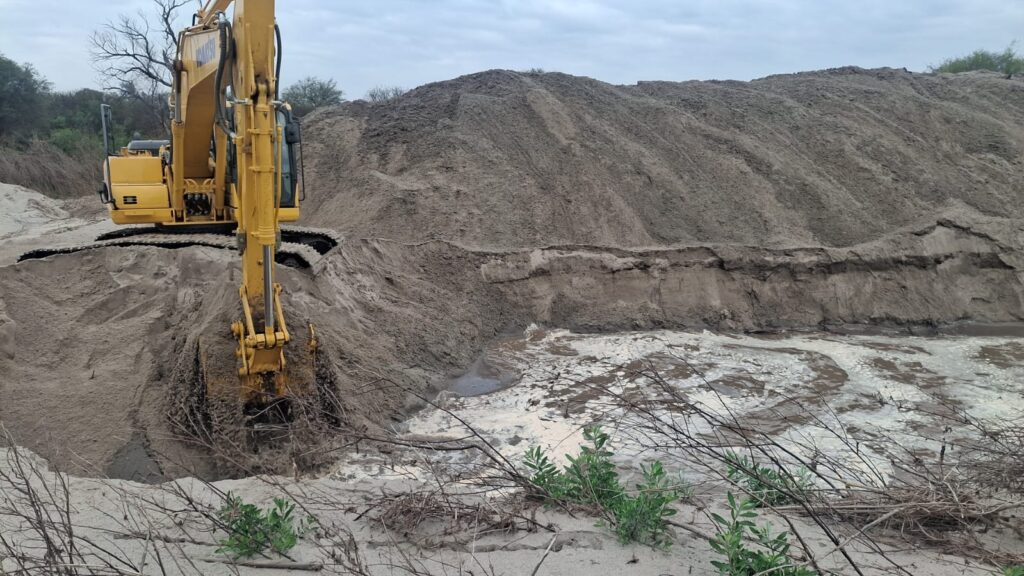 El Gobierno provincial avanza con trabajos preventivos en los ríos Dulce y Salado y en los Bajos Submeridionales