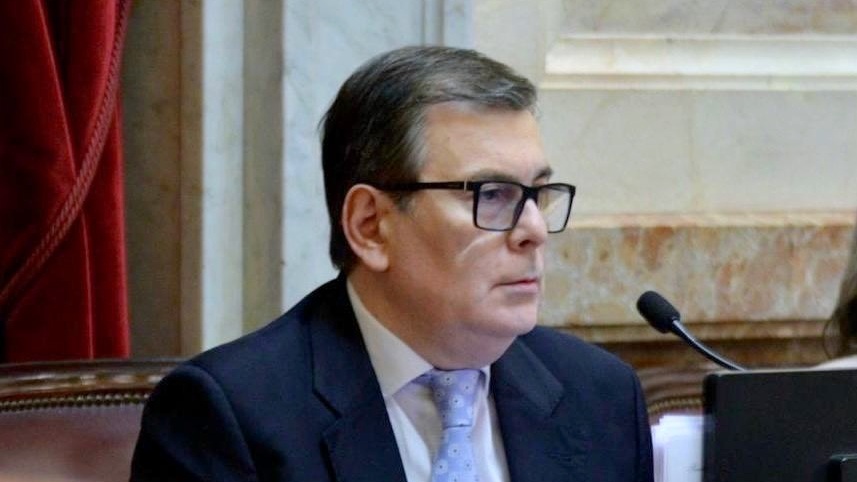 El Senador Gerardo Zamora encabeza la mayor suba de imagen positiva en el Senado de la Nación