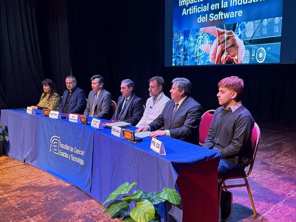 La UNSE fue sede de una jornada sobre Inteligencia Artificial y la industria del software en el Día del Programador La UNSE fue sede de una jornada sobre Inteligencia Artificial y la industria del software en el Día del Programador