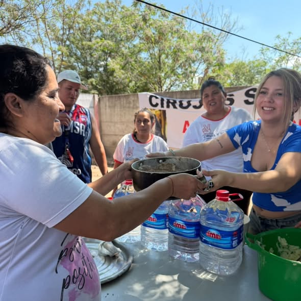 «Ciruja y Peronistas» concretó una nueva jornada de olla popular y contención comunitaria