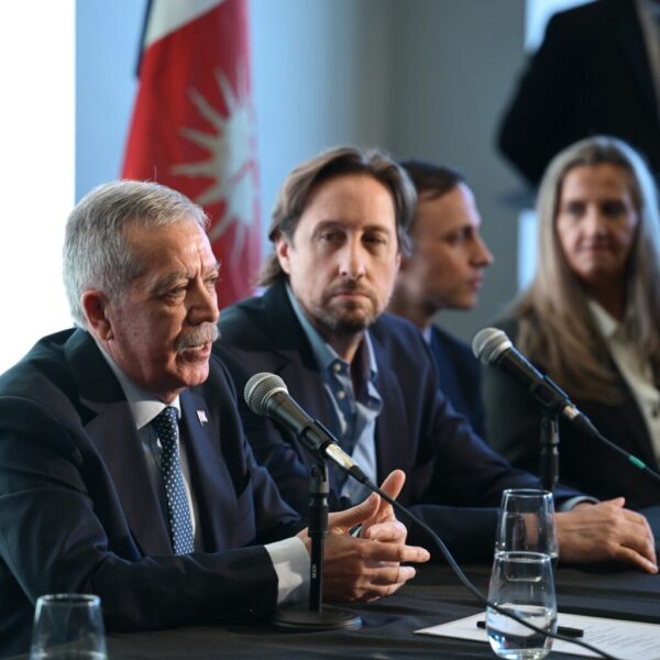 Elías Suárez presentó en Buenos Aires la 16ª Feria Provincial del Libro que contará con figuras nacionales e internacionales