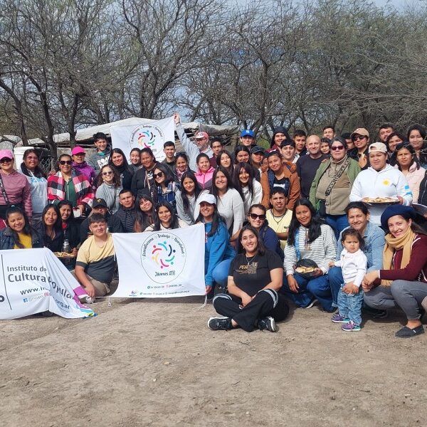 Más de 60 jóvenes rurales participaron en Añatuya del 6.º Encuentro Regional «Sentir el territorio»