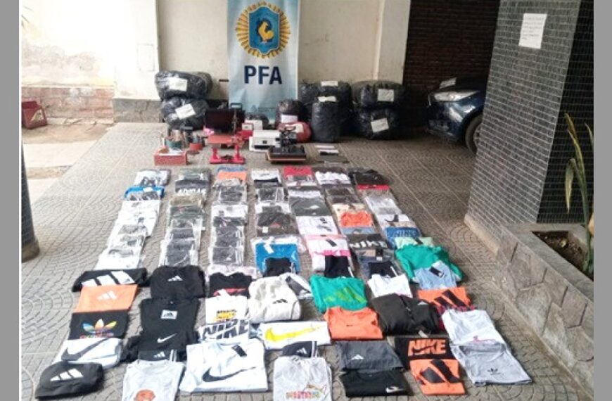 La Policía Federal desmanteló un taller textil clandestino de indumentaria deportiva apócrifa en la Capital santiagueña