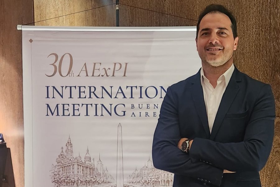 El Dr. Javier Abdala representó a Santiago del Estero en el 30° Encuentro Internacional AExPI en Buenos Aires El Dr. Javier Abdala representó a Santiago del Estero en el 30° Encuentro Internacional AExPI en Buenos Aires