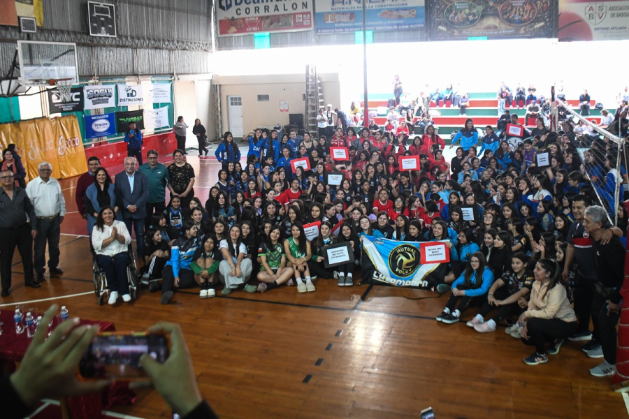Santiago del Estero es sede del Torneo Regional Sub 14 de Vóley Femenino con la participación de 24 equipos Santiago del Estero es sede del Torneo Regional Sub 14 de Vóley Femenino con la participación de 24 equipos