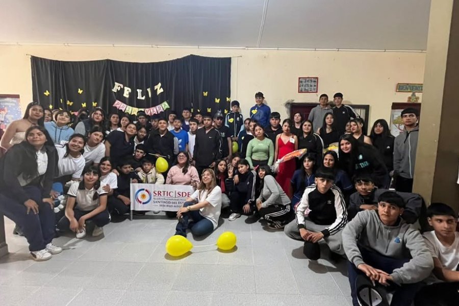 El Ministerio de Educación organizó un encuentro intersedes para festejar la llegada de la primavera junto a Secundarias Rurales