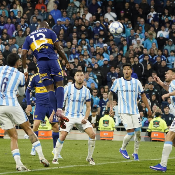 Boca dio vuelta un partido histórico, eliminó a Racing y avanzó a semifinales de la Copa Argentina