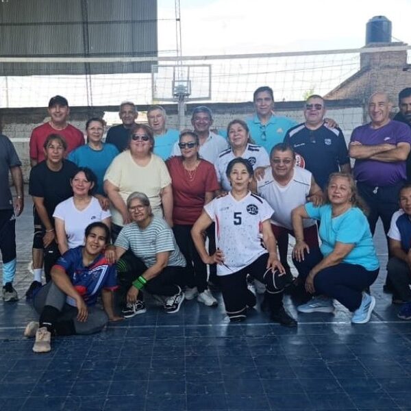 Añatuya fue sede de la Primera Clínica de Newcom en las instalaciones del Club Colegial