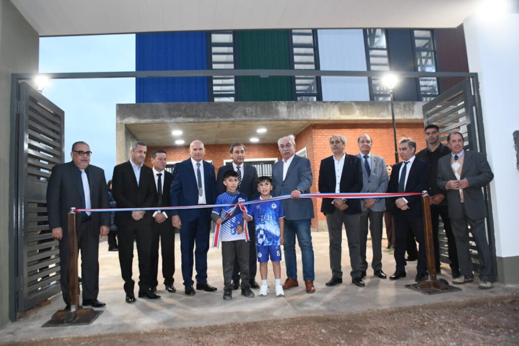 Lugones celebró su 136° aniversario con la inauguración de obras Lugones celebró su 136° aniversario con la inauguración de obras