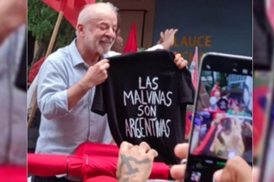 Cierre proselitista en Brasil con un guiño hacia la causa austral del Atlántico Sur