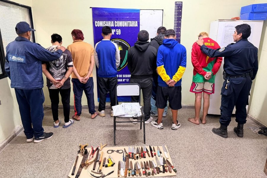Incursión punitiva simultánea en el oeste capitalino: múltiples requisas, aprehensiones y elementos decomisados Incursión punitiva simultánea en el oeste capitalino: múltiples requisas, aprehensiones y elementos decomisados