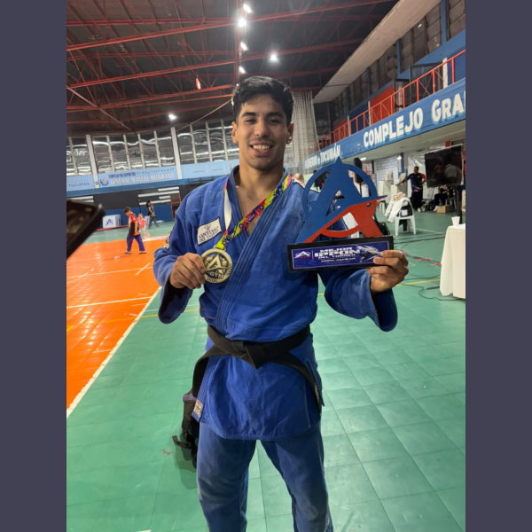 Emanuel Peralta marcó un récord en el judo santiagueño y apunta a la clasificación para Los Ángeles 2028