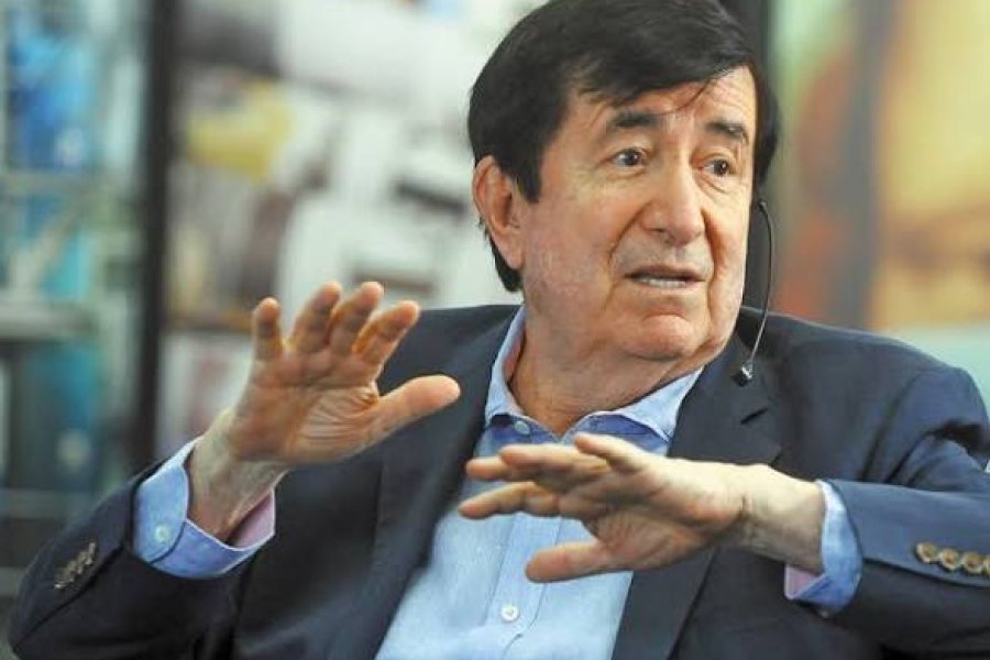 El consultor político Jaime Durán Barba sufrió un ACV y permanece hospitalizado El consultor político Jaime Durán Barba sufrió un ACV y permanece hospitalizado