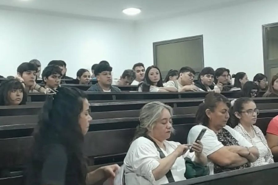 DiGAIA capacitó a futuros docentes sobre la prevención de la ludopatía digital DiGAIA capacitó a futuros docentes sobre la prevención de la ludopatía digital