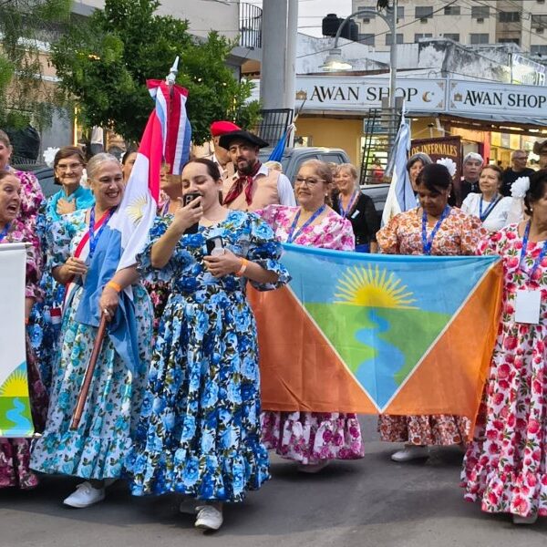 Las Termas de Río Hondo celebró un encuentro cultural internacional con música y tradiciones