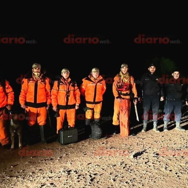 El Grupo Especial de Rescate encontró sana y salva a una anciana extraviada en el monte santiagueño
