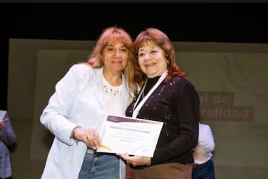 Docente de Sumampa fue galardonada con el Premio Lía Encalada 2026 por su trayectoria en la educación rural