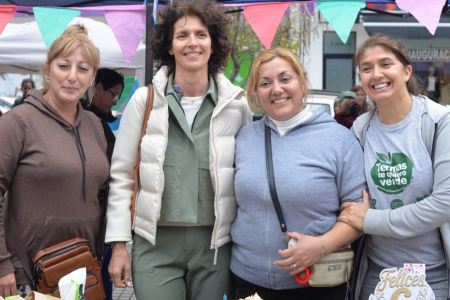 La Feria Itinerante de Las Termas celebró seis años de trayectoria en la Plaza Eva Perón