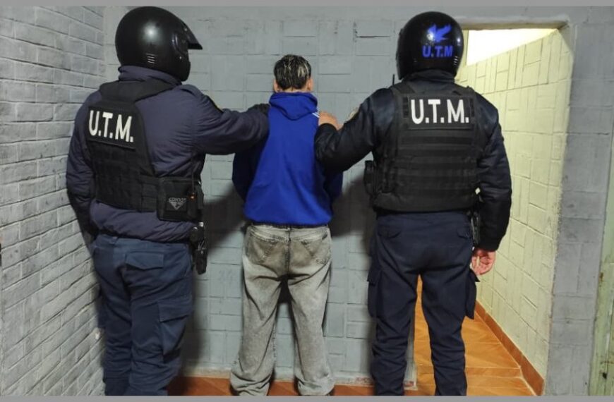 Detuvieron en Loreto a un joven acusado de simular una transferencia y apoderarse de $20.000 en una pollería
